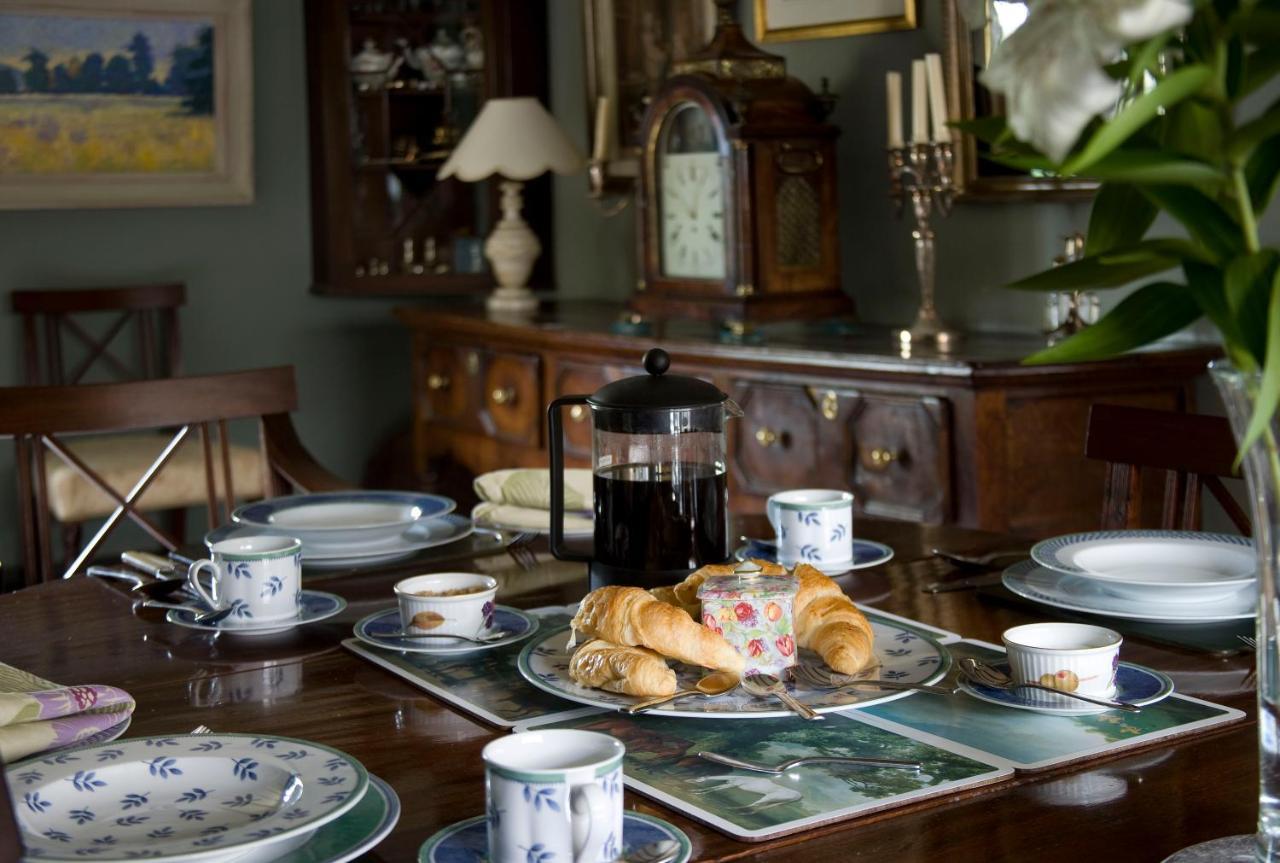 The Old Manor House Bed and Breakfast Halford  Εξωτερικό φωτογραφία
