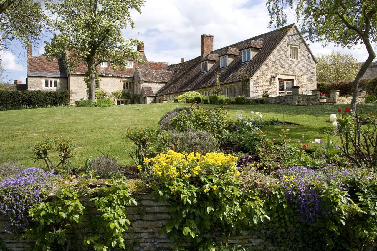 The Old Manor House Bed and Breakfast Halford  Εξωτερικό φωτογραφία
