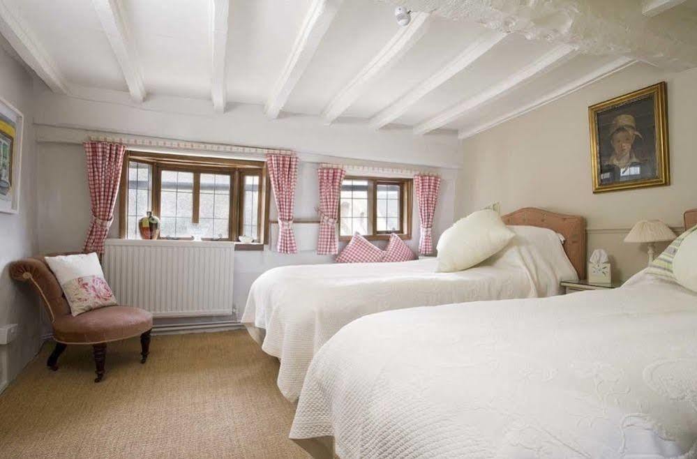 The Old Manor House Bed and Breakfast Halford  Εξωτερικό φωτογραφία